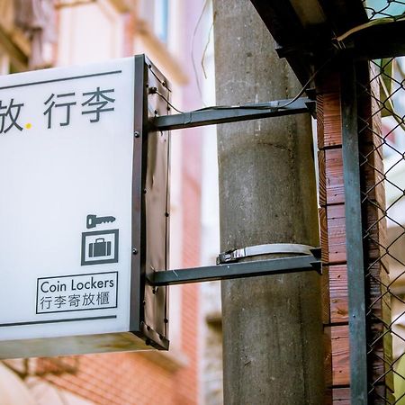 Loft Hostel Fengjia Taichung Luaran gambar