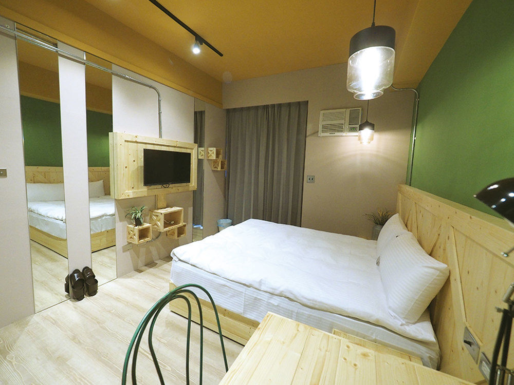 Loft Hostel Fengjia Taichung Luaran gambar