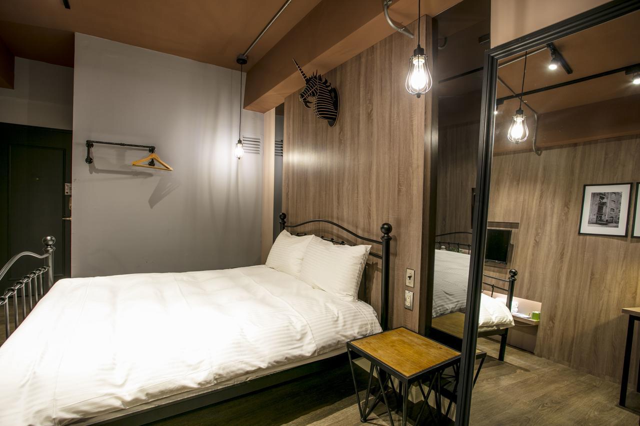 Loft Hostel Fengjia Taichung Luaran gambar