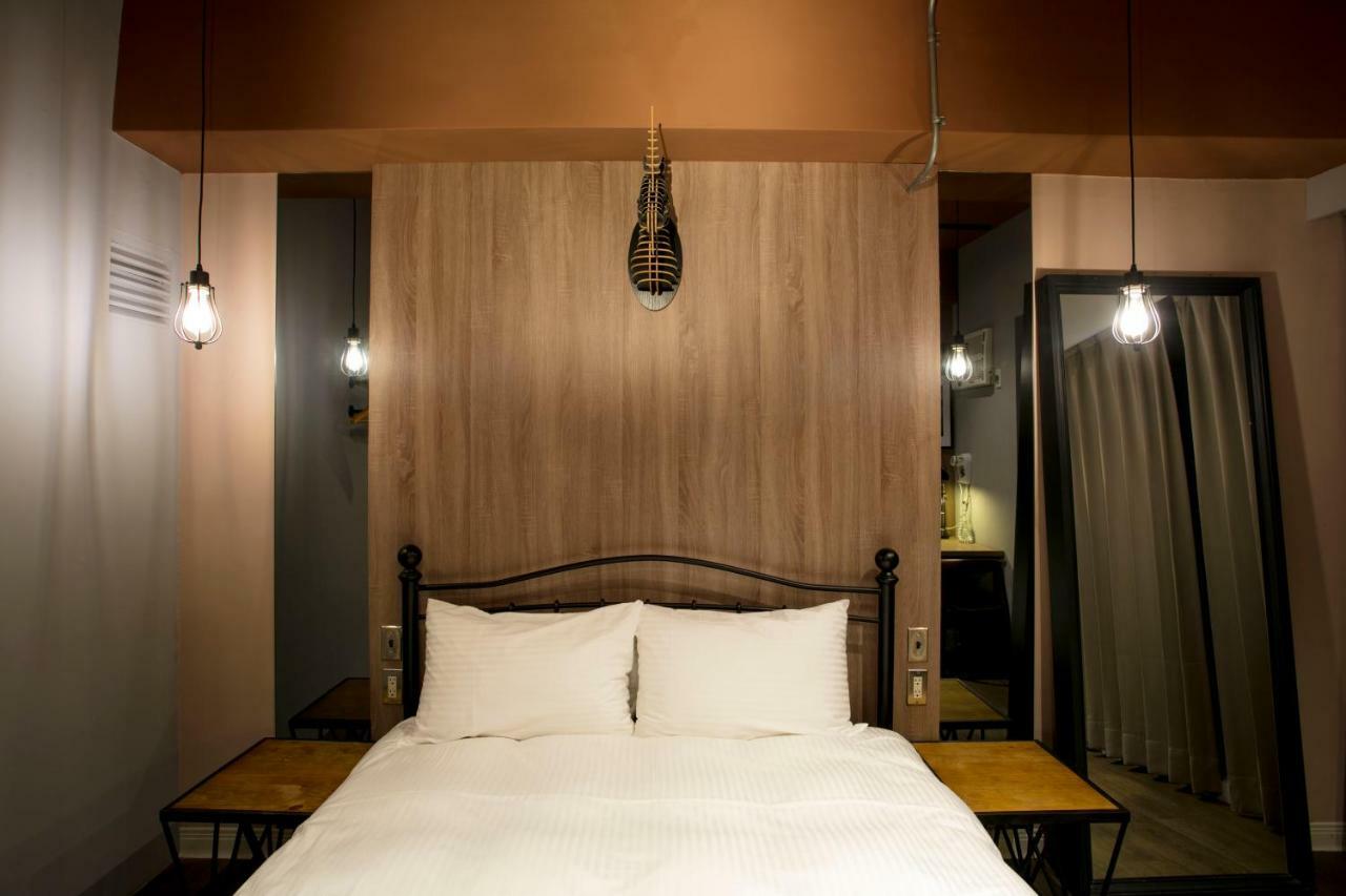 Loft Hostel Fengjia Taichung Luaran gambar