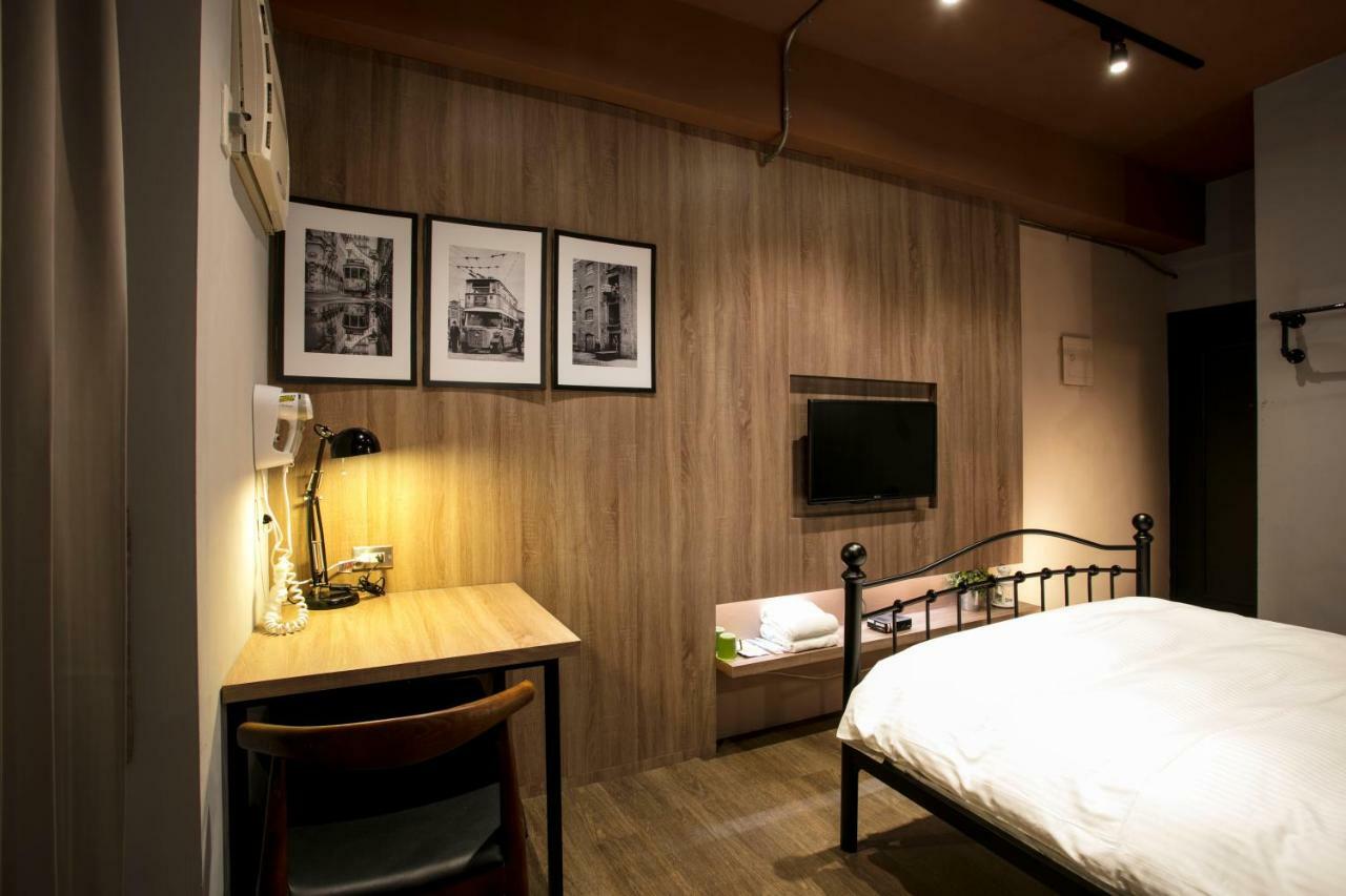 Loft Hostel Fengjia Taichung Luaran gambar